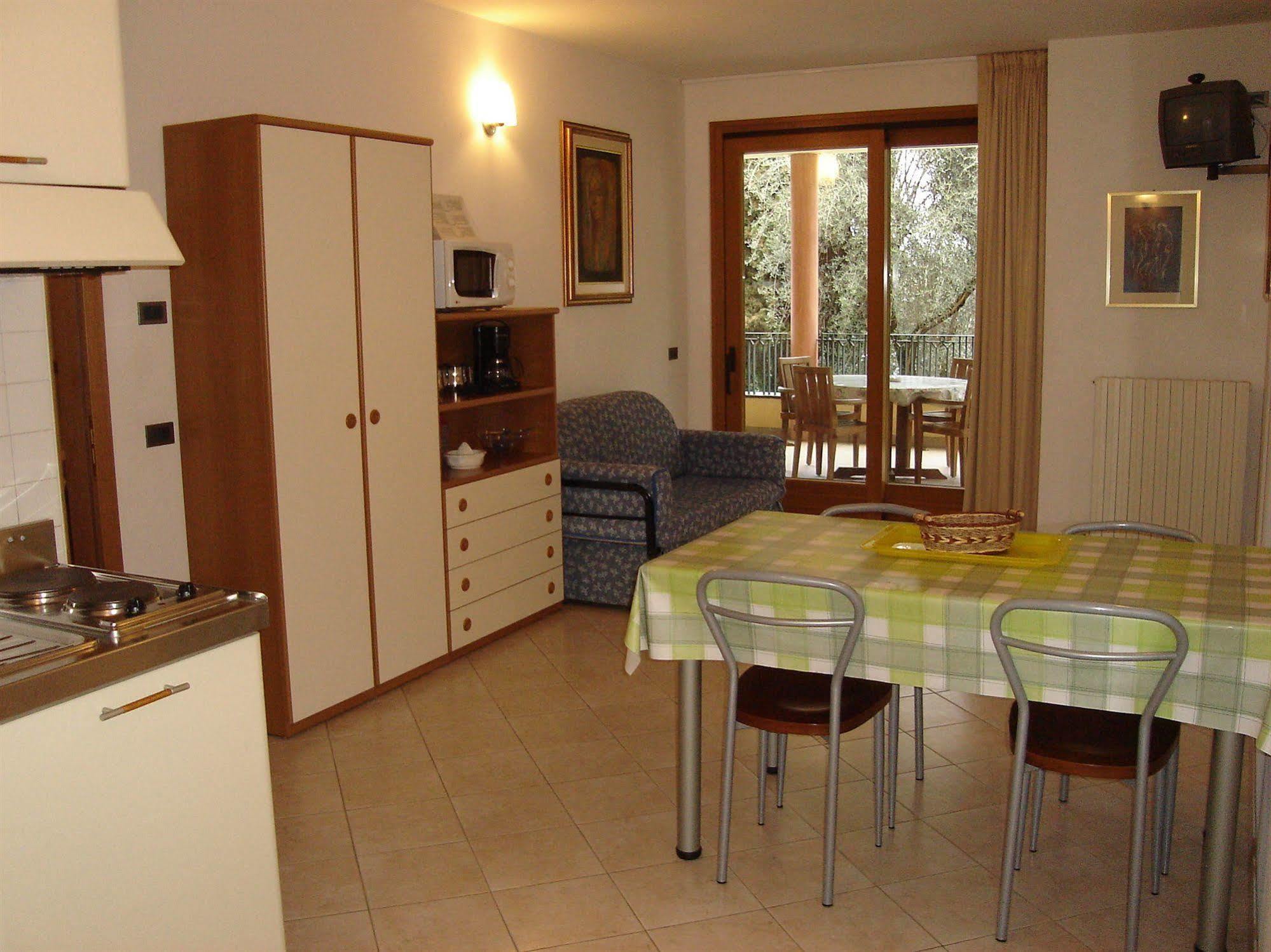 Villa Sopri Malcesine Exterior photo
